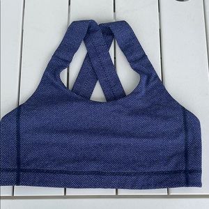 Lulu lemon sports bra